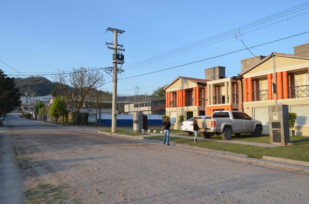 Los Perales San Salvador de Jujuy Rum bild